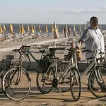 Sunny Beachside In Grado